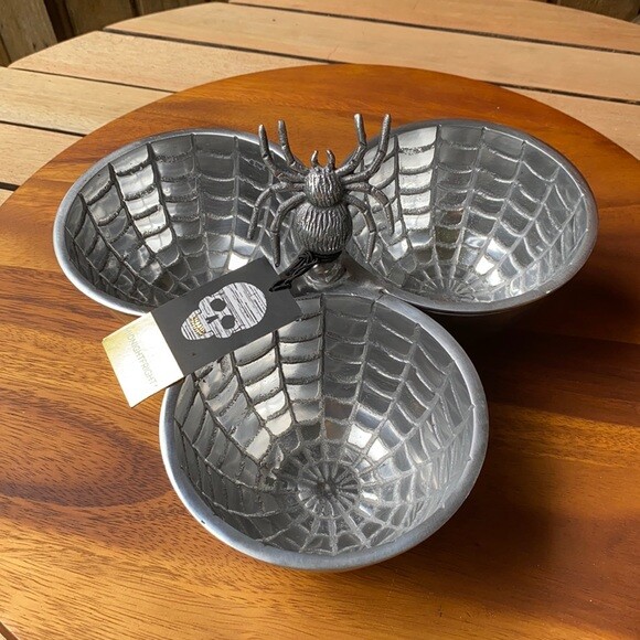 Midnight Fright Spider and Triple Web Serving Dish Halloween Candy Bowl