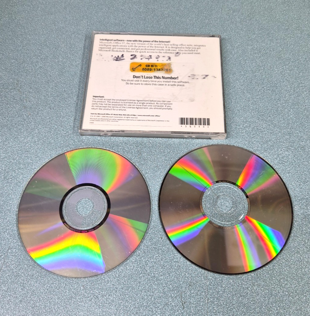 Microsoft Office 97 Pro Netscape Running Windows 98 CD Professor Teaches Lot