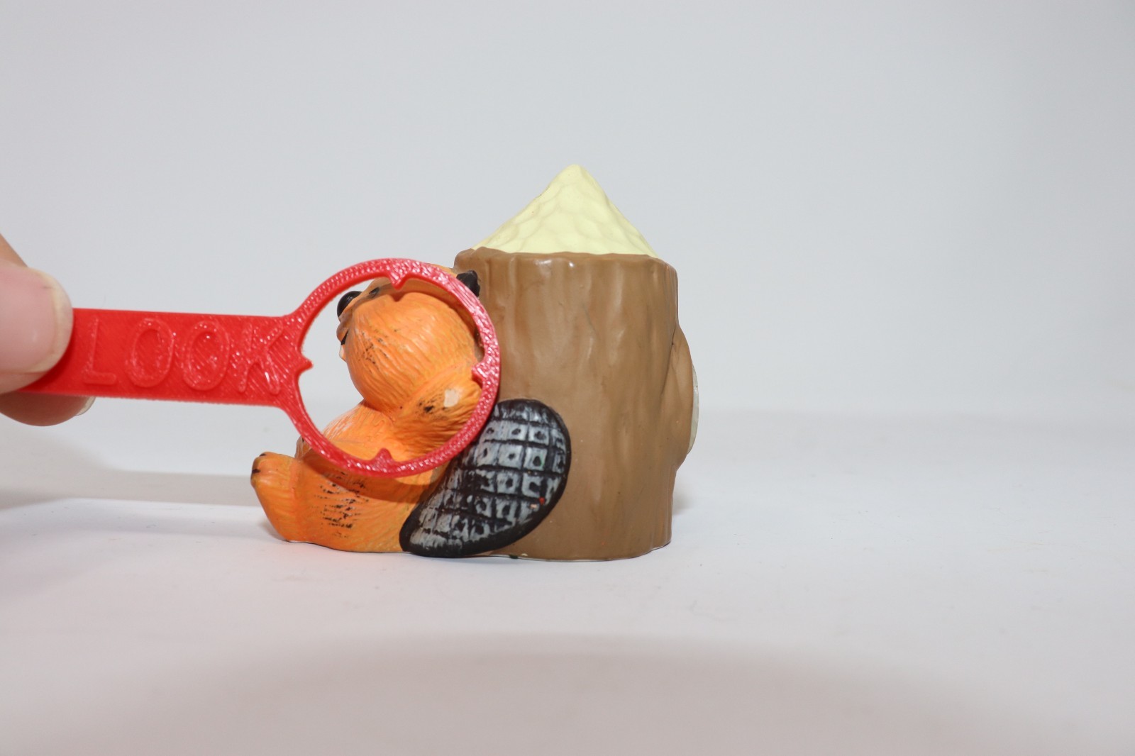 1982 Enesco Critter Sitters Orange Beaver Pencil Sharpener
