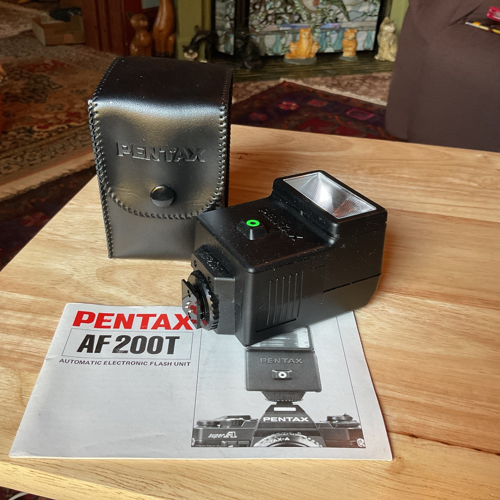 Pentax AF 200T Automatic Electronic Flash Unit Plus Book