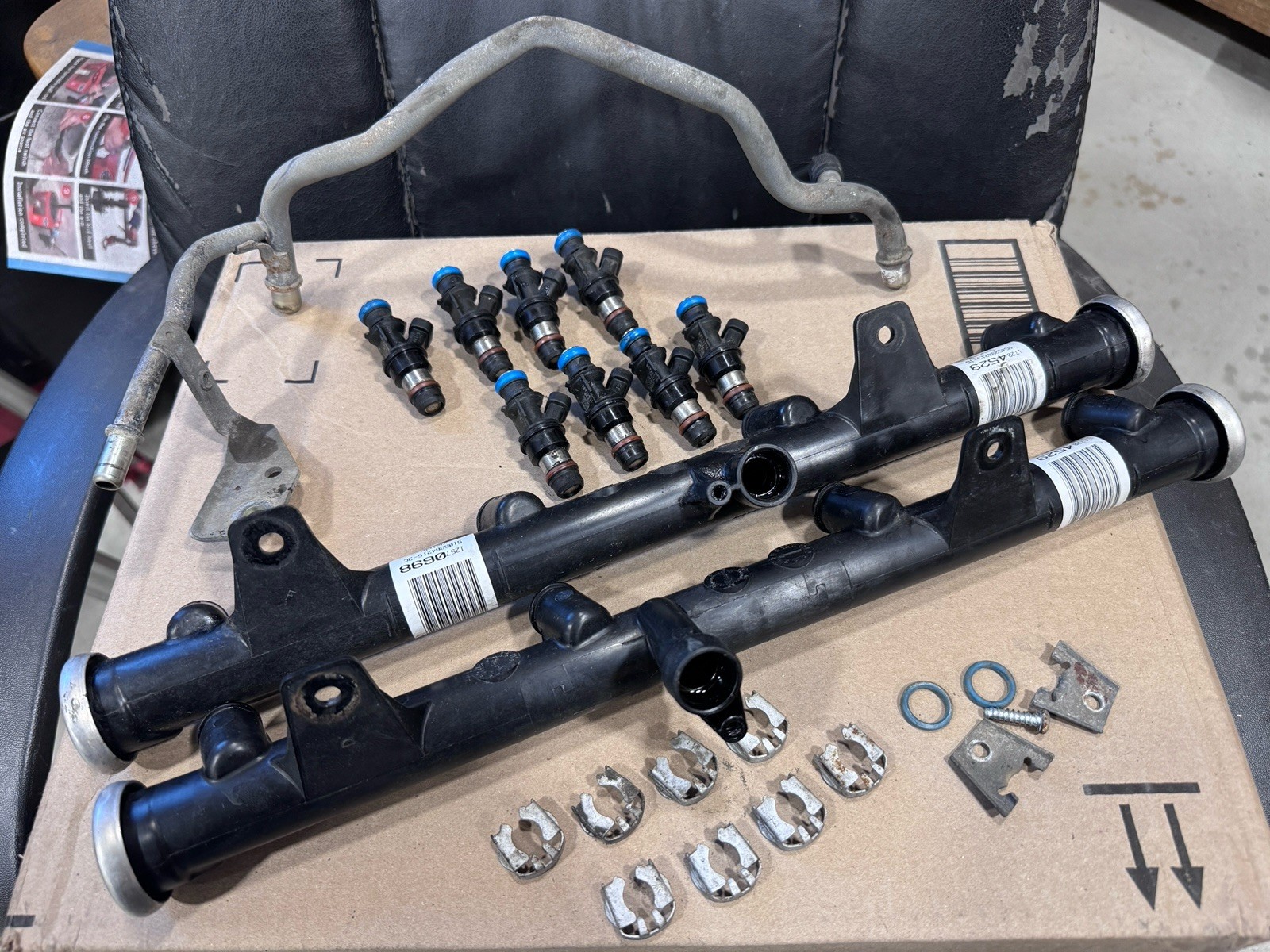 FUEL RAILS/INJECTORS SILVERADO 4.8 5.3 6.0 LS1 LS2 LS6 LQ9 LQ4 GM Non Return