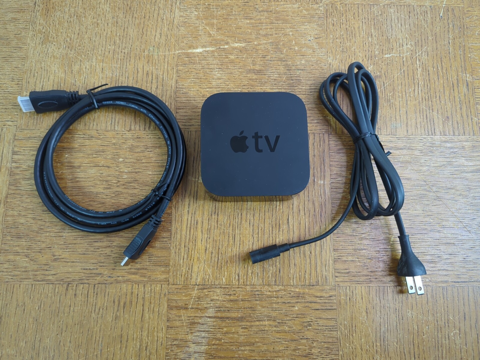 Apple TV (4th Generation) HD Media Streamer- A1625 - No Remote