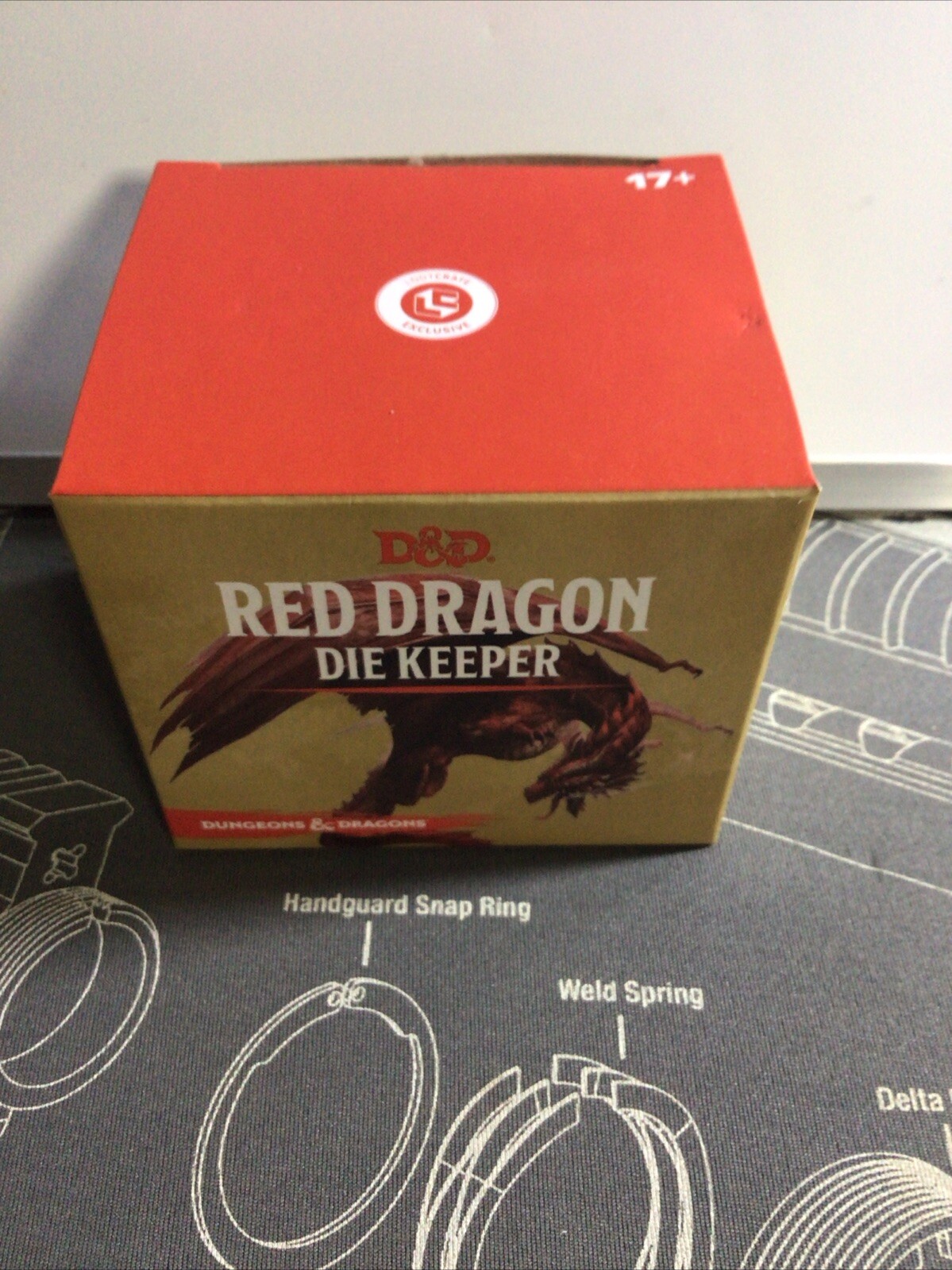 D&D Red Dragon Die Keeper Dungeons & And Dragons Loot Crate Exclusive With Dice