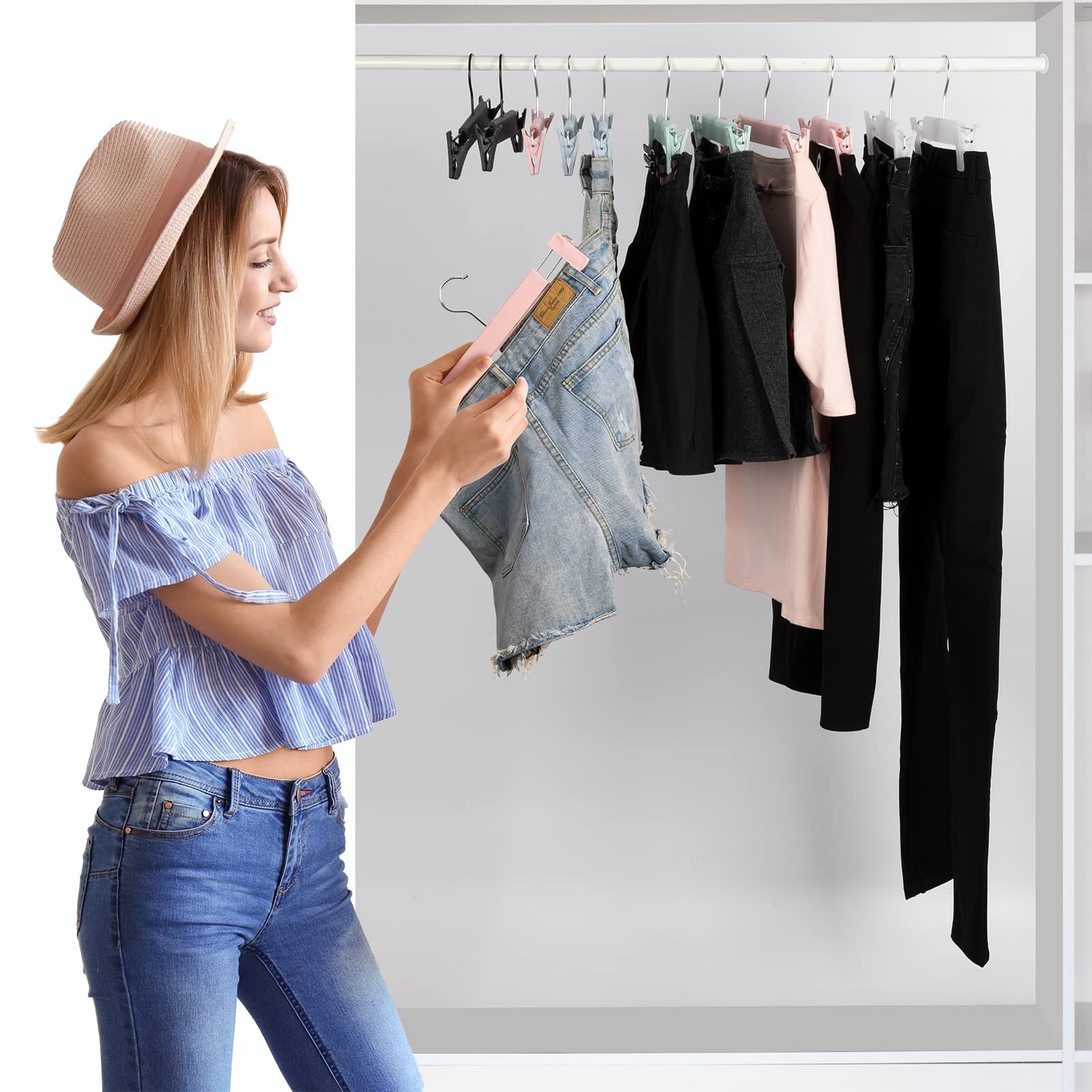 10 Pack Skirt Hangers, PantsHangers with Clipsï¼Œ360 Â° Swivel 10Pack, Pink