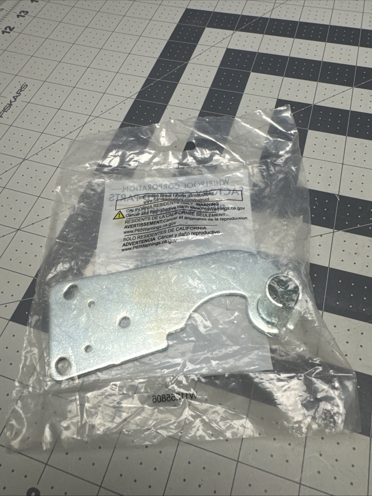Whirlpool W11573371 Hinge Top Assy
