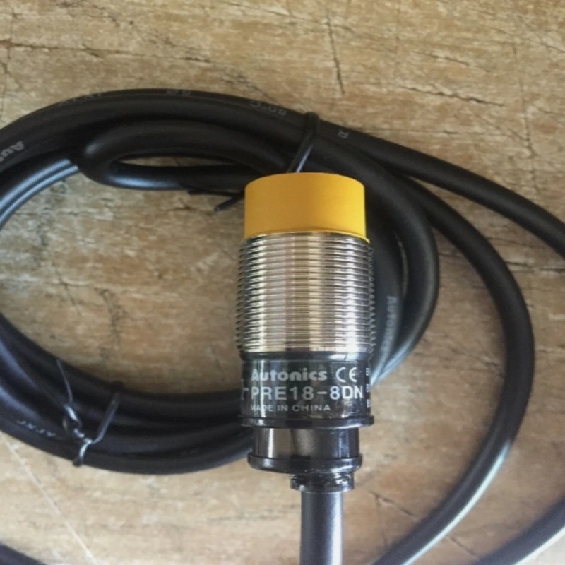 1PCS Autonics PRE18-8DN proximity switch