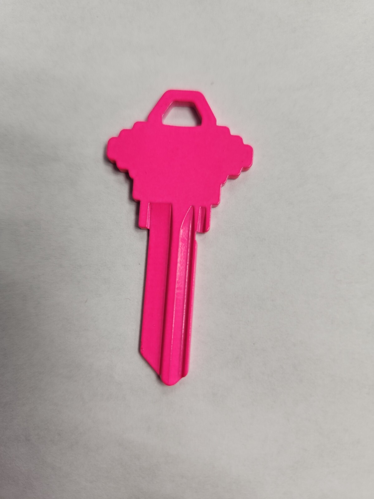 NEON PINK COLORED SCHLAGE SC1 KEYBLANK - READ DETAILS BELOW