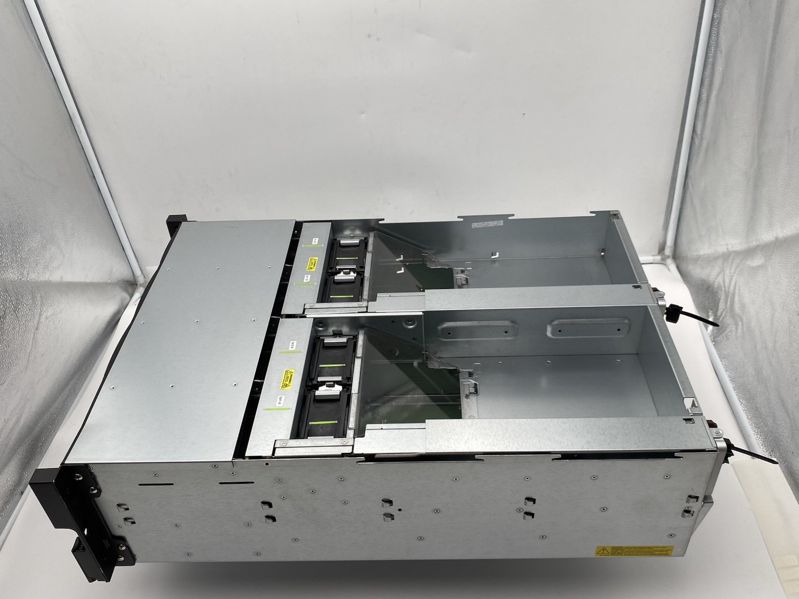 HPE Nimble Storage Q8B52A No Drives