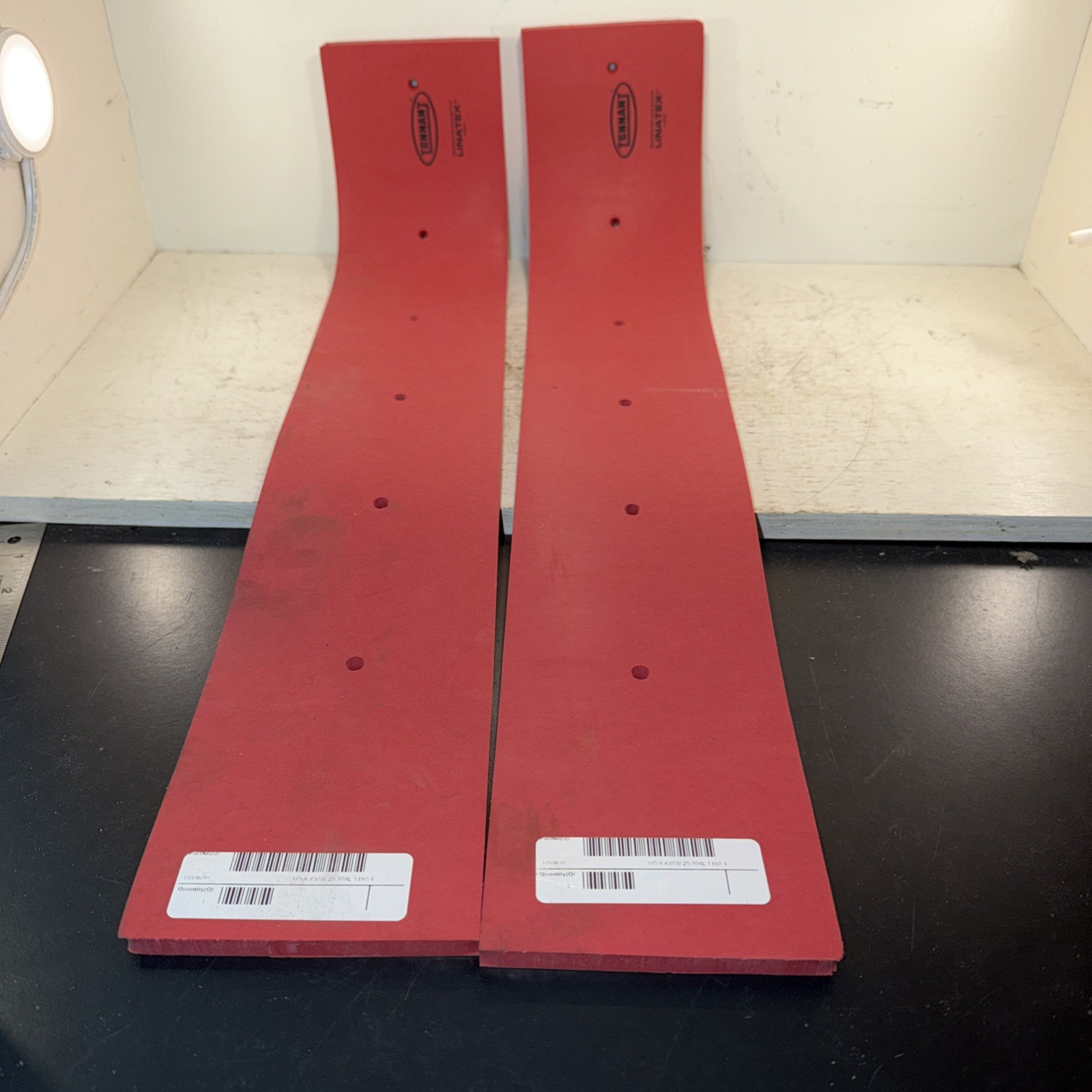 Lot Of 2 Tennant Linatex 1054670 Side Squeegee Blade