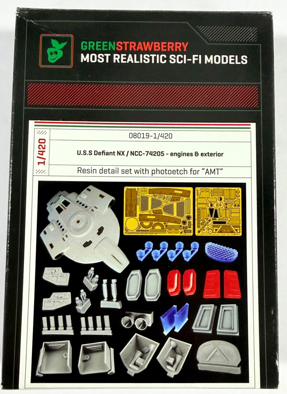Green Strawberry USS Defiant NX NCC-74205 Photo Etch Kit 1/420 Fruitpack