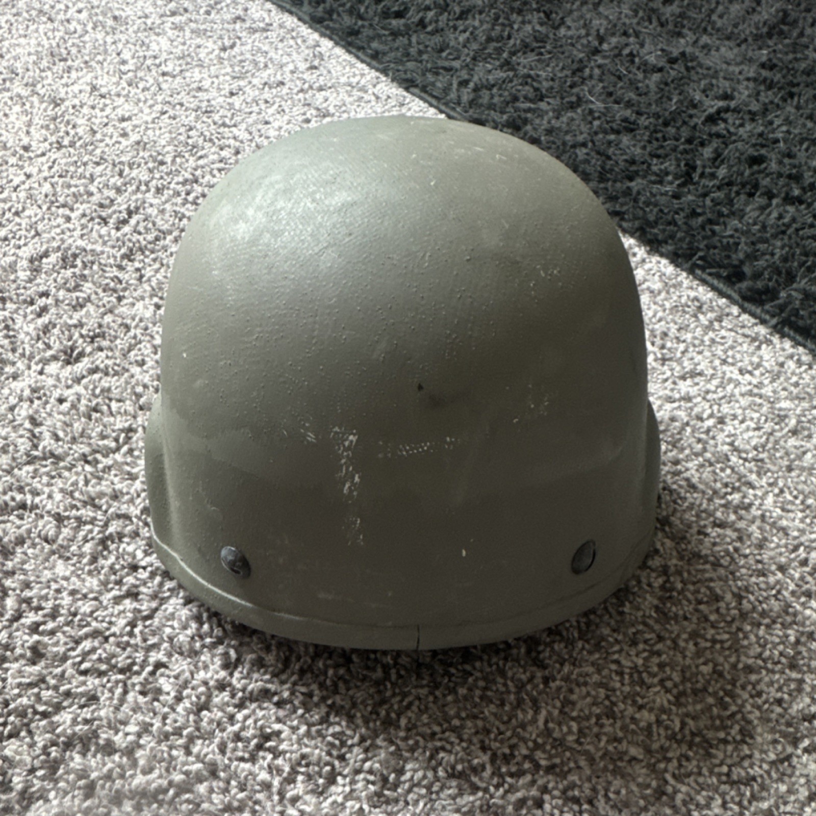 Medium Gentex level IIIA Military Green Ballistic Tactical Helmet with NVG Mount