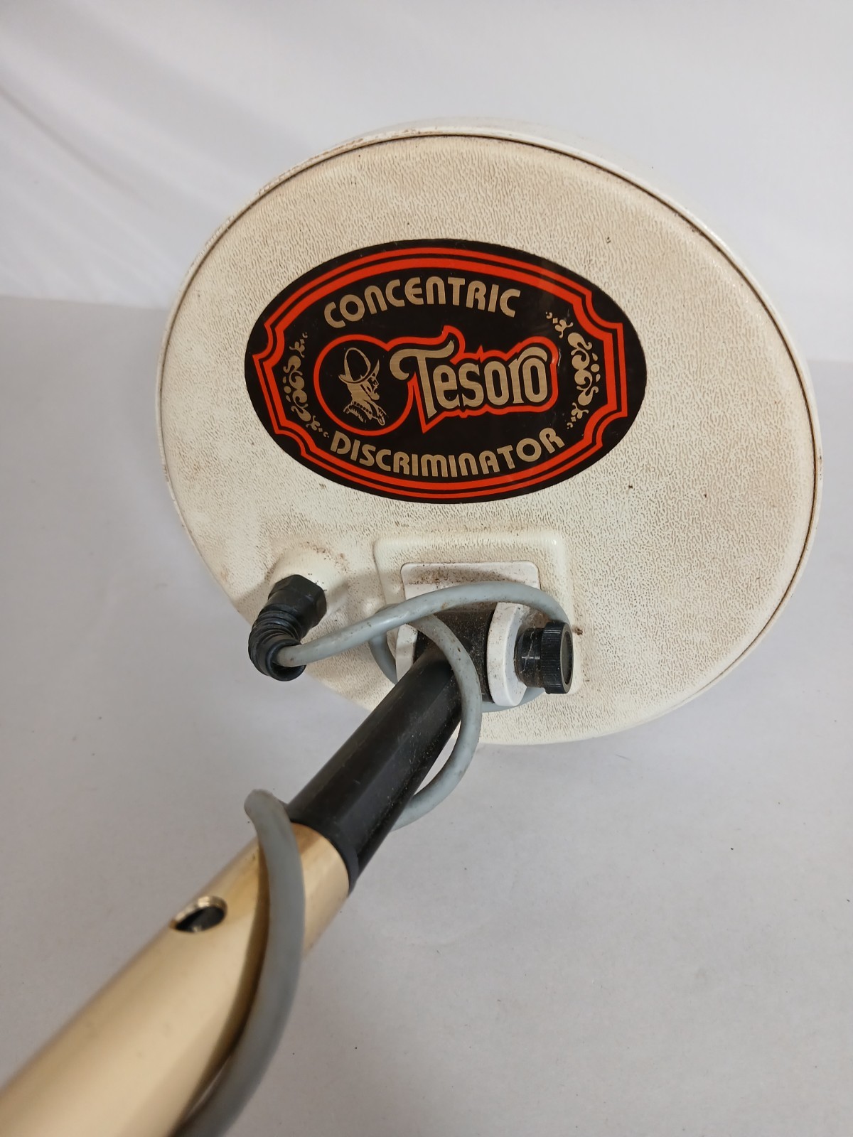 Vintage Tesoro Cutlass II Silent Search Metal Detector Concentric Coil - TESTED