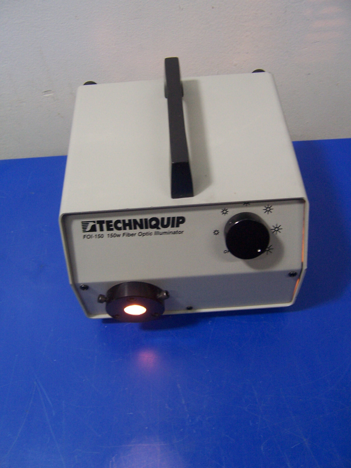 13760 Techniquip F01-150 Fiber Optic Illuminator
