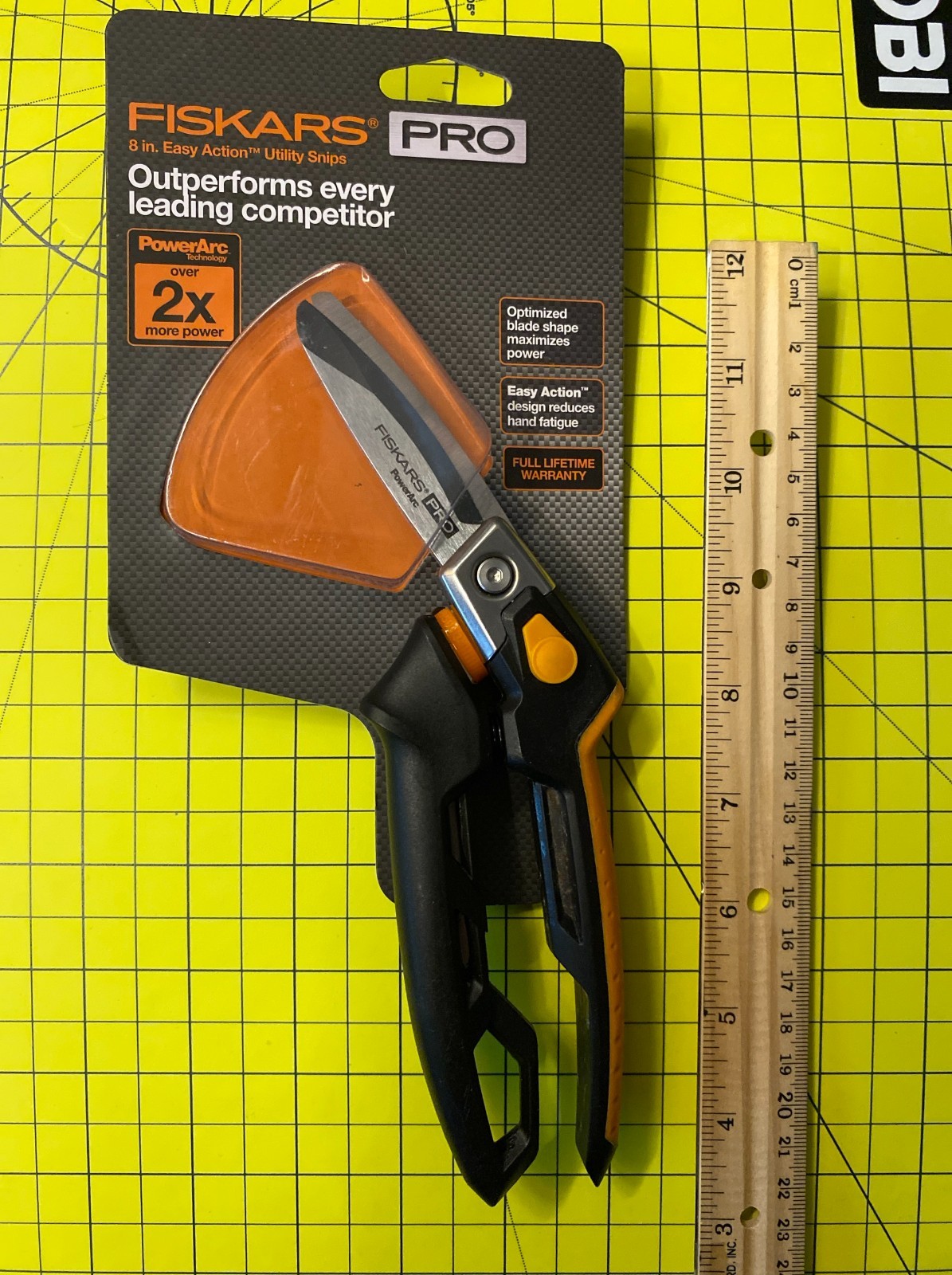 FISKARS 710300-1002 Utility Snip, 8" Length 425X91