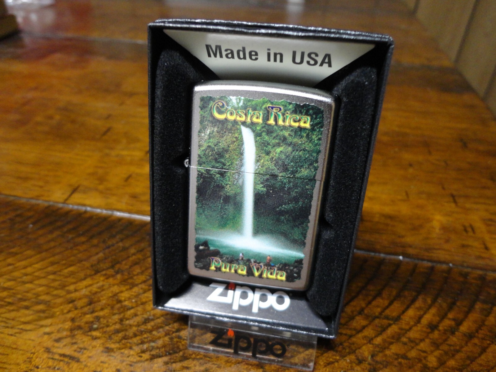 COSTA RICA PURA VIDA WATERFALL LA FORTUNA ZIPPO LIGHTER MINT IN BOX