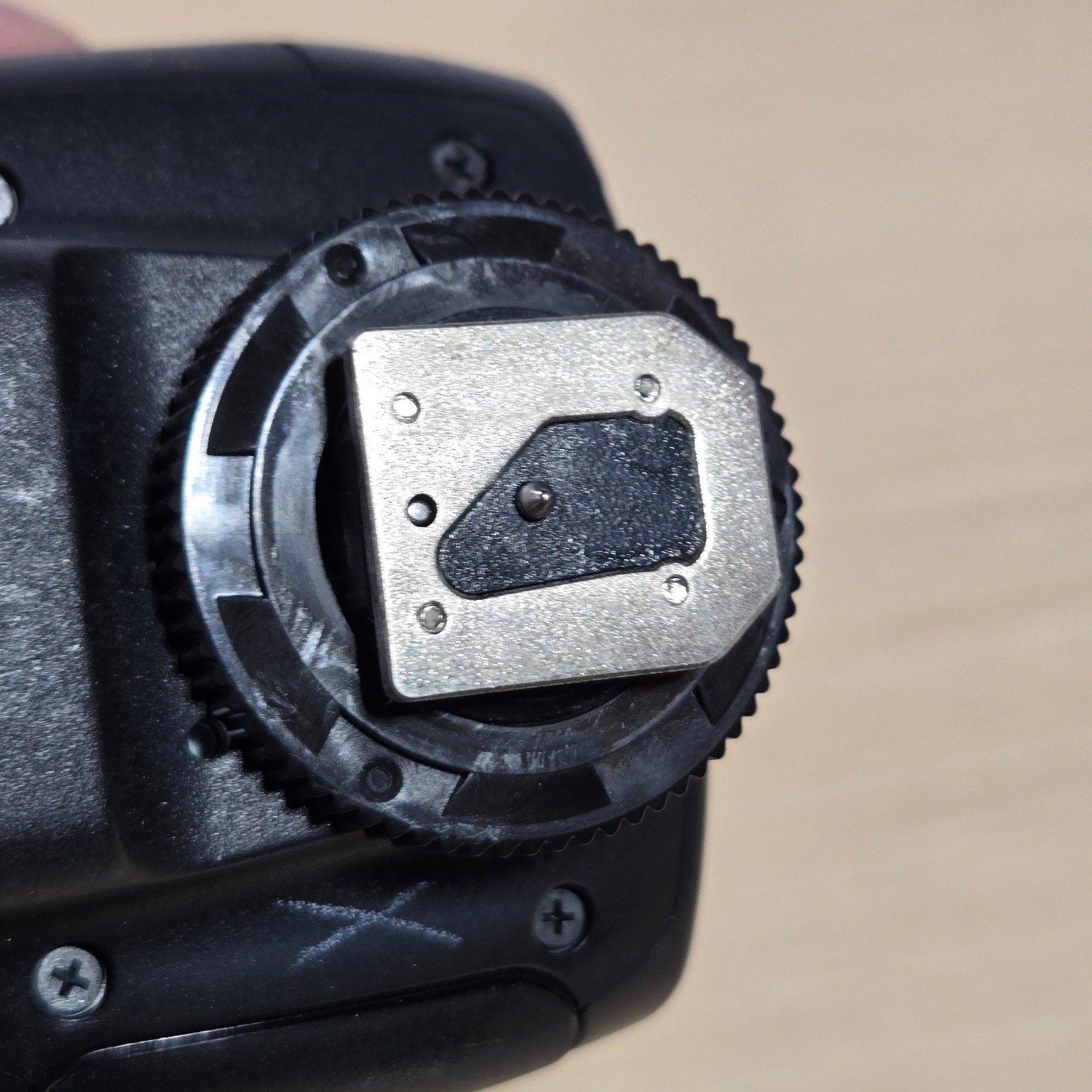 YONGNUO Digital Speedlite YN560-II