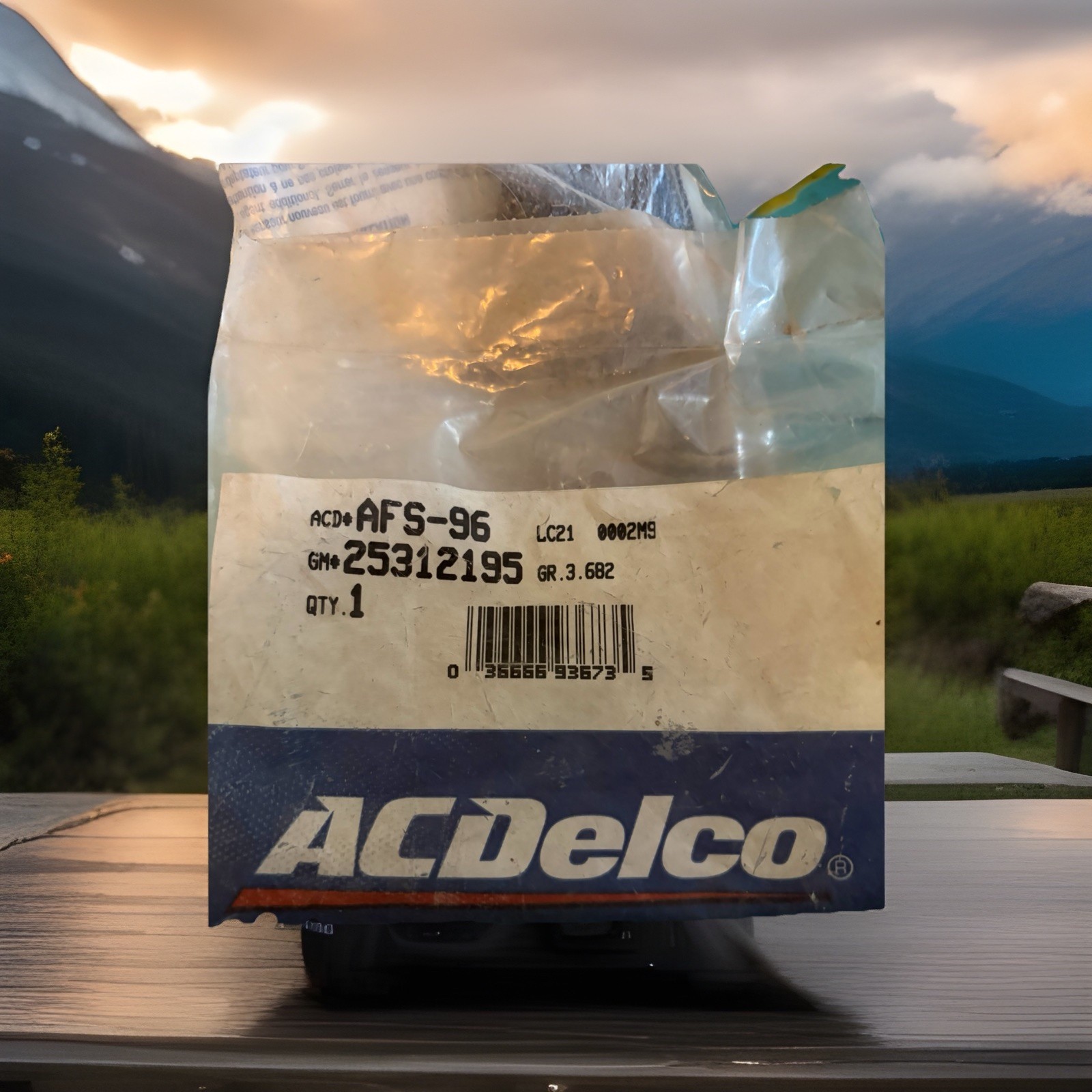 o2 oxigen sensor  acdelco NOS oem 96-97 buick oldsmobile pontiac 2.4 3.1