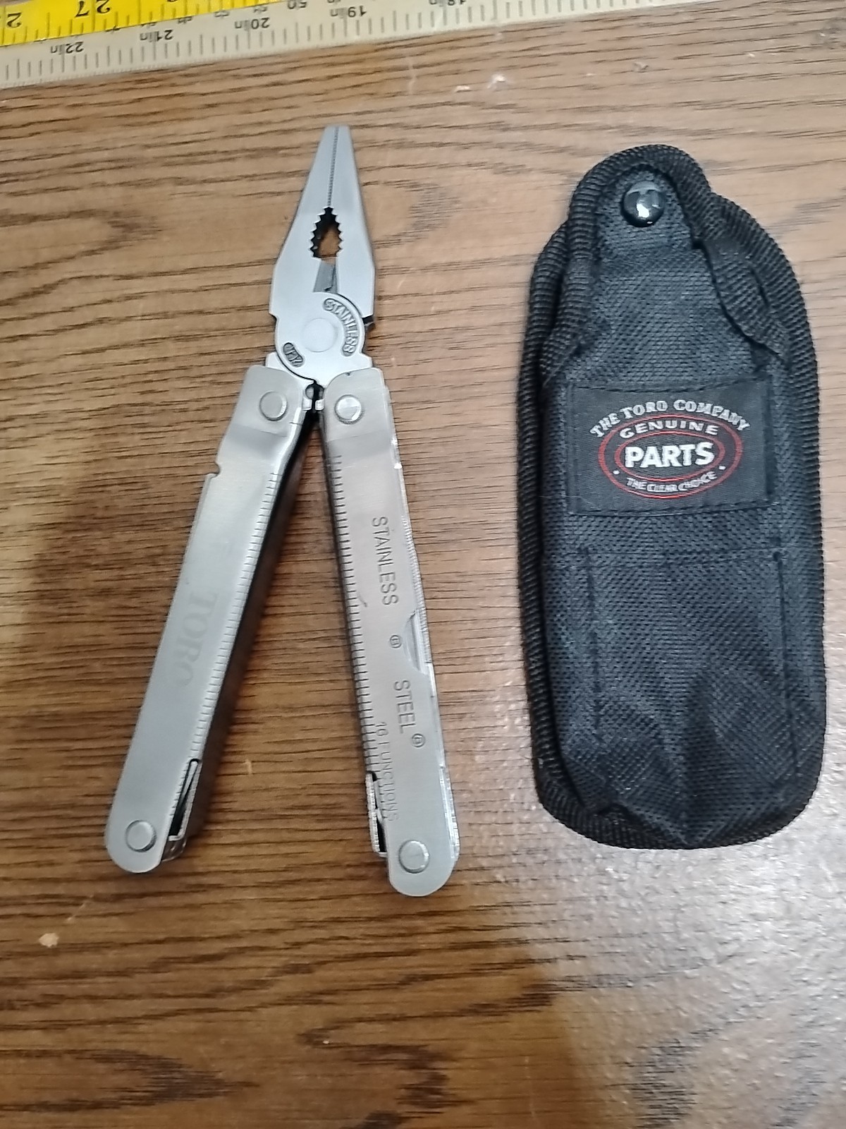 Toro  Lawnmower Tractor Branded Multitool "Leatherman" Type 16 Functions New
