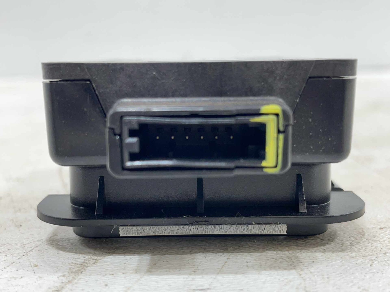 FITS 2011 - 2012 FORD ESCAPE RADIO ANTENNA CONTROL MODULE OEM