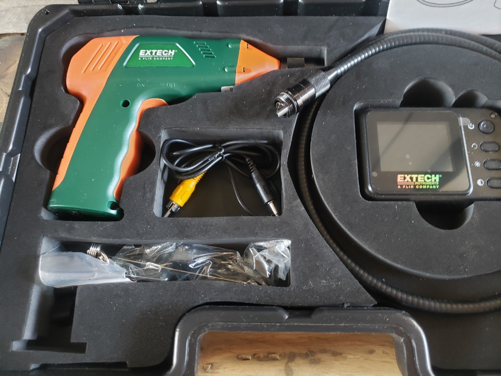 Extech BR100 Video Borescope Inspection camera