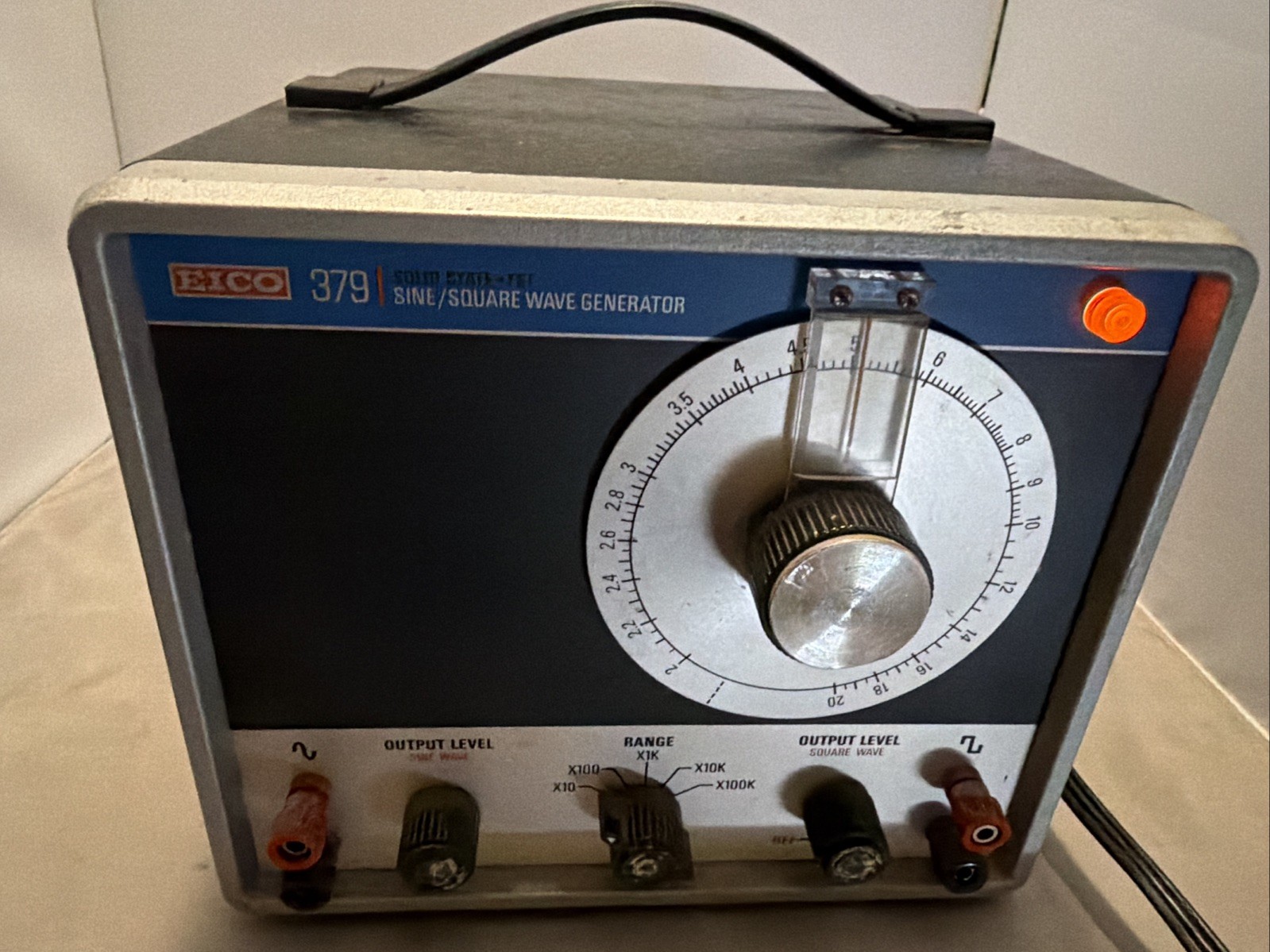 EICO model 379 Solid State Fet Sine/Square Wave Generator