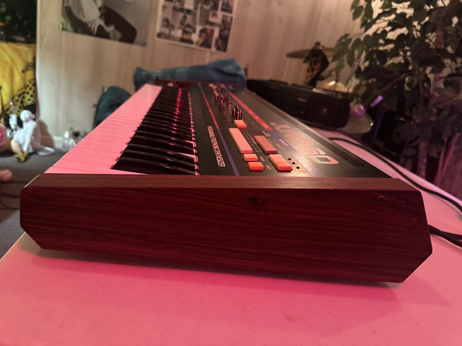 Roland Juno-60 Keyboard Synthesizer