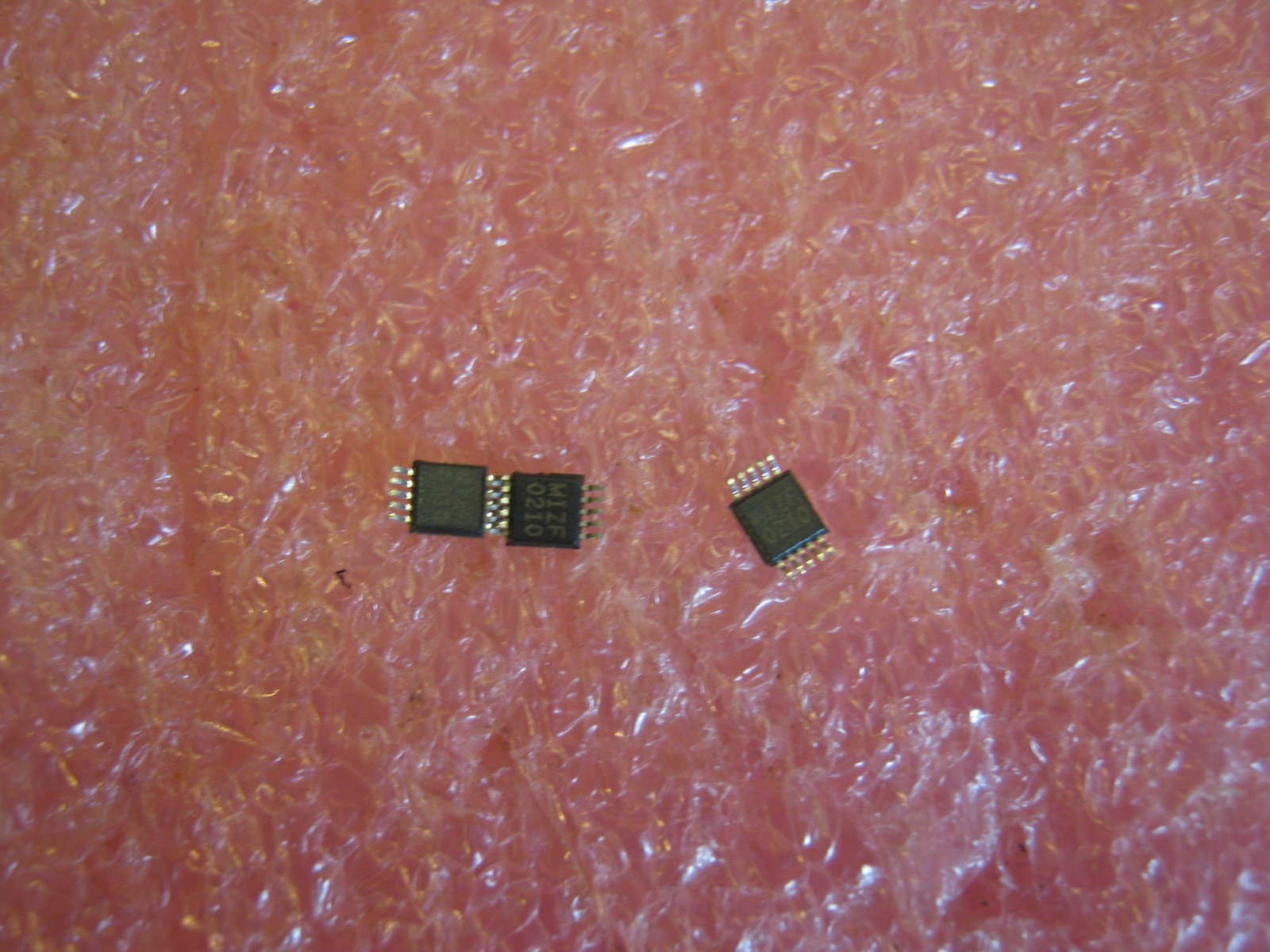 MAX1840EUB NOS Lot of 10 from Maxim Technologies
