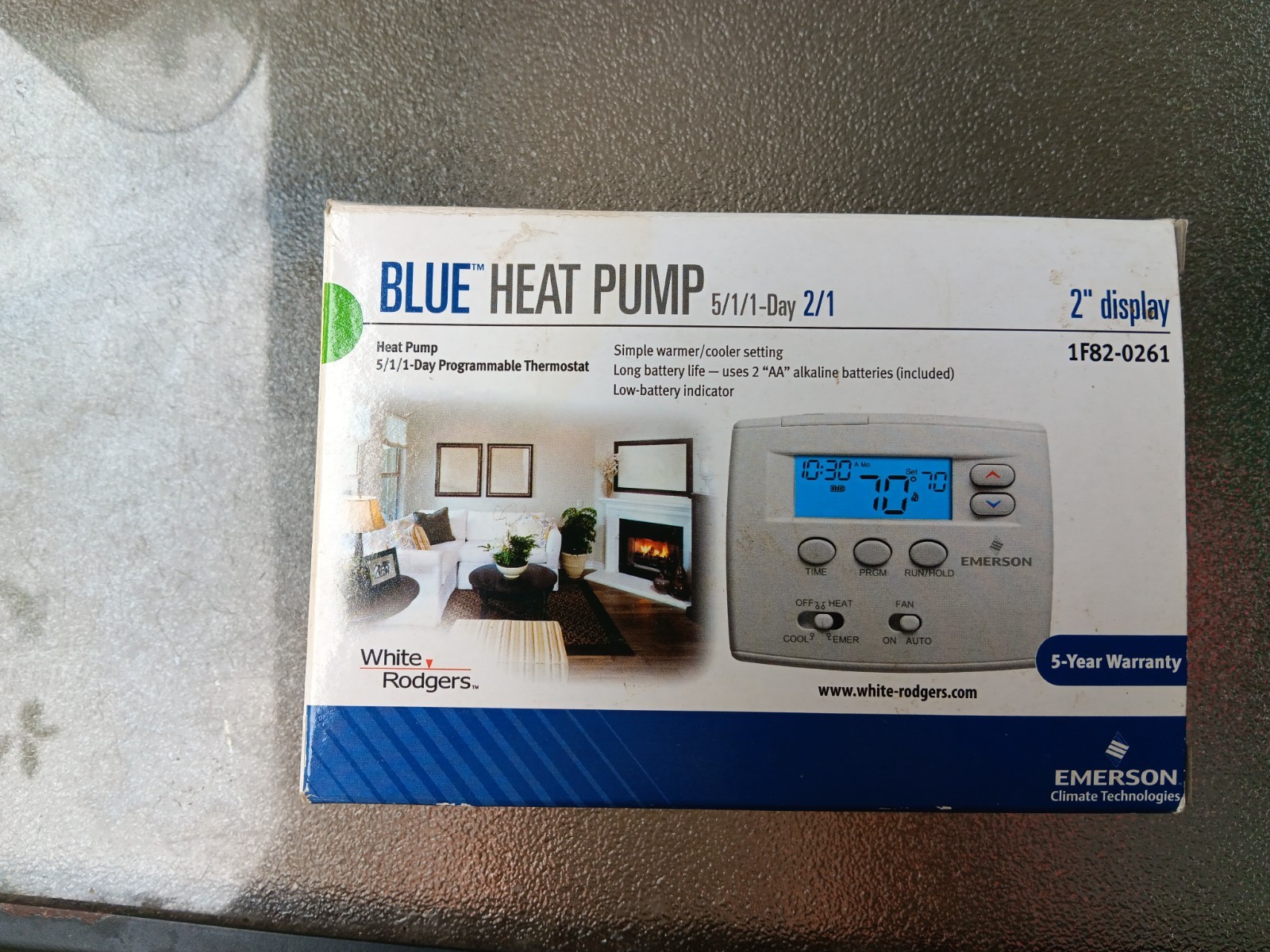 Emerson 1F82-0261 2" Display Week Programmable Heat Pump Thermostat, Blue