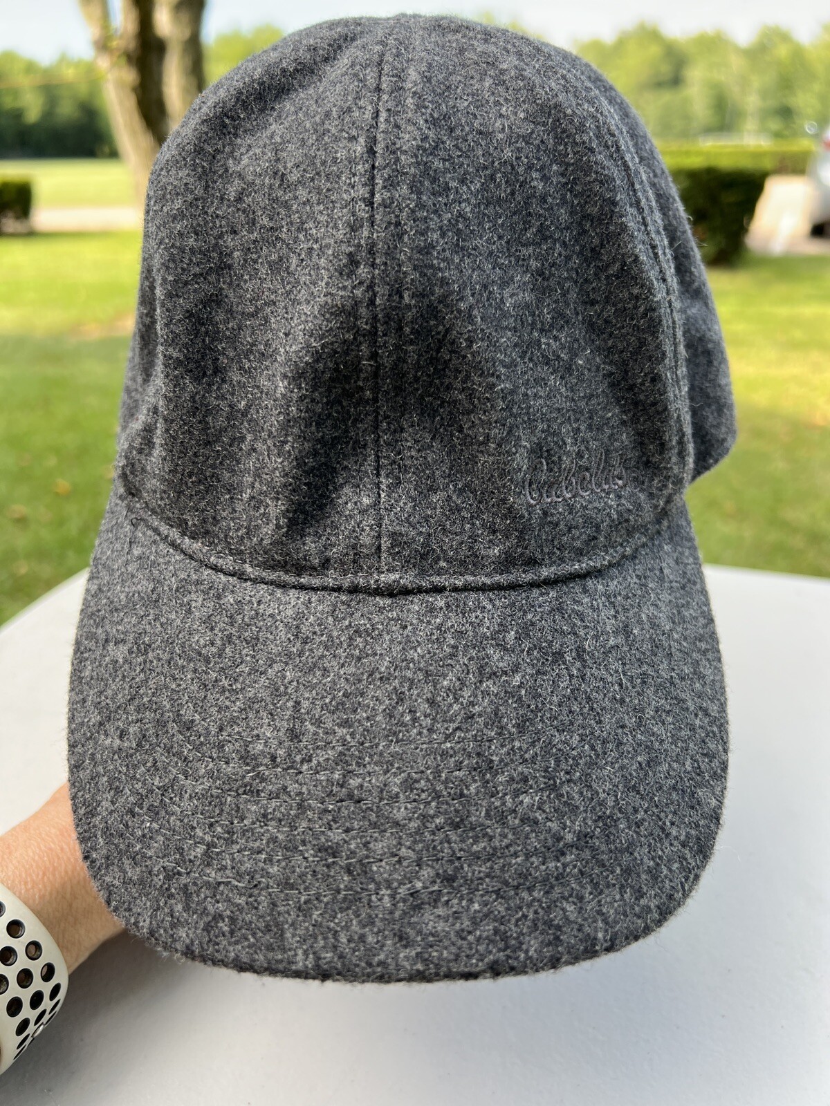 Cabelas Gray 60% Wool Cap Hat Baseball Style. EUC