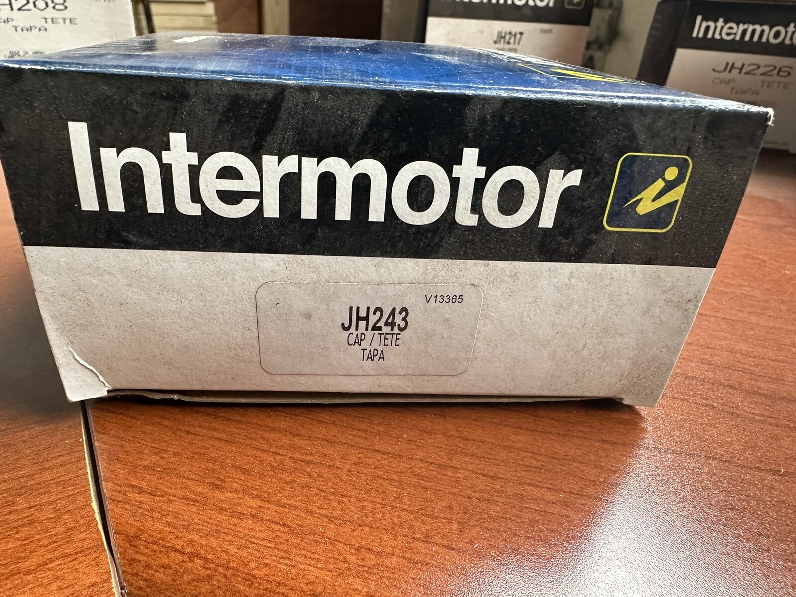 Intermotor Genuine Import Parts SMP JH243 Distributor Cap Free Shipping