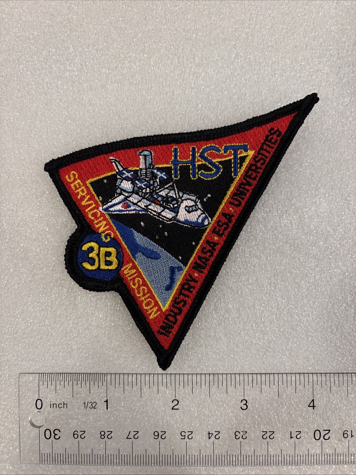 Hubble Space Telescope (HST) Servicing Mission 3B Patch