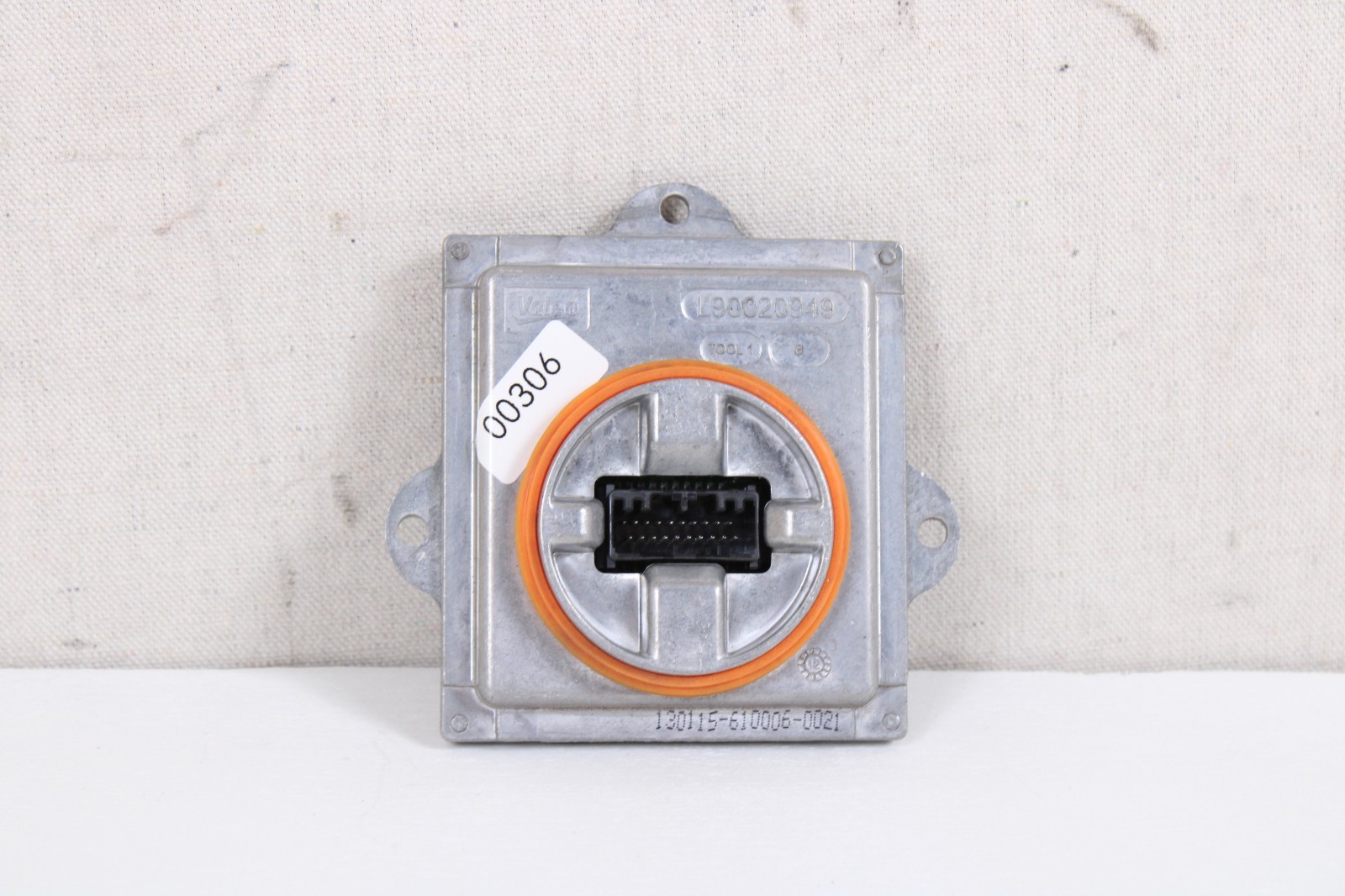 Genuine! 2013-2016 GMC Acadia Headlight Ballast Module L90028073 OEM