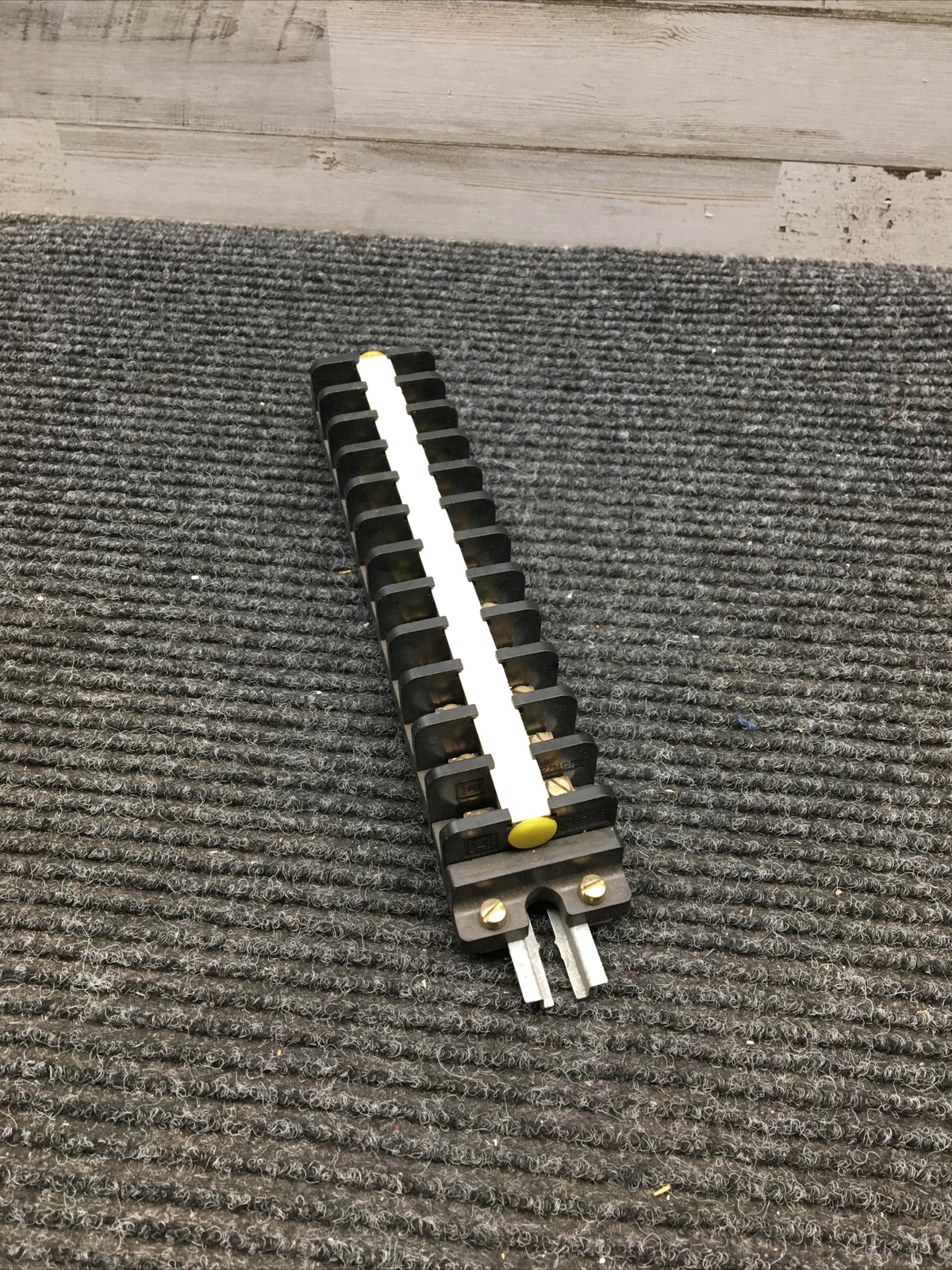 Used Square D I828-C19  Terminal Block