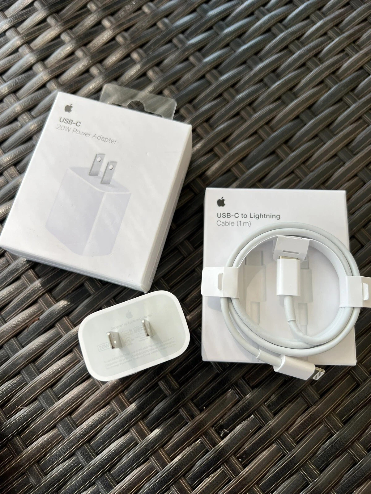 OEM Genuine 20W USB C Power Adapter Fast Charger For iPhone 14 13 12  C to L