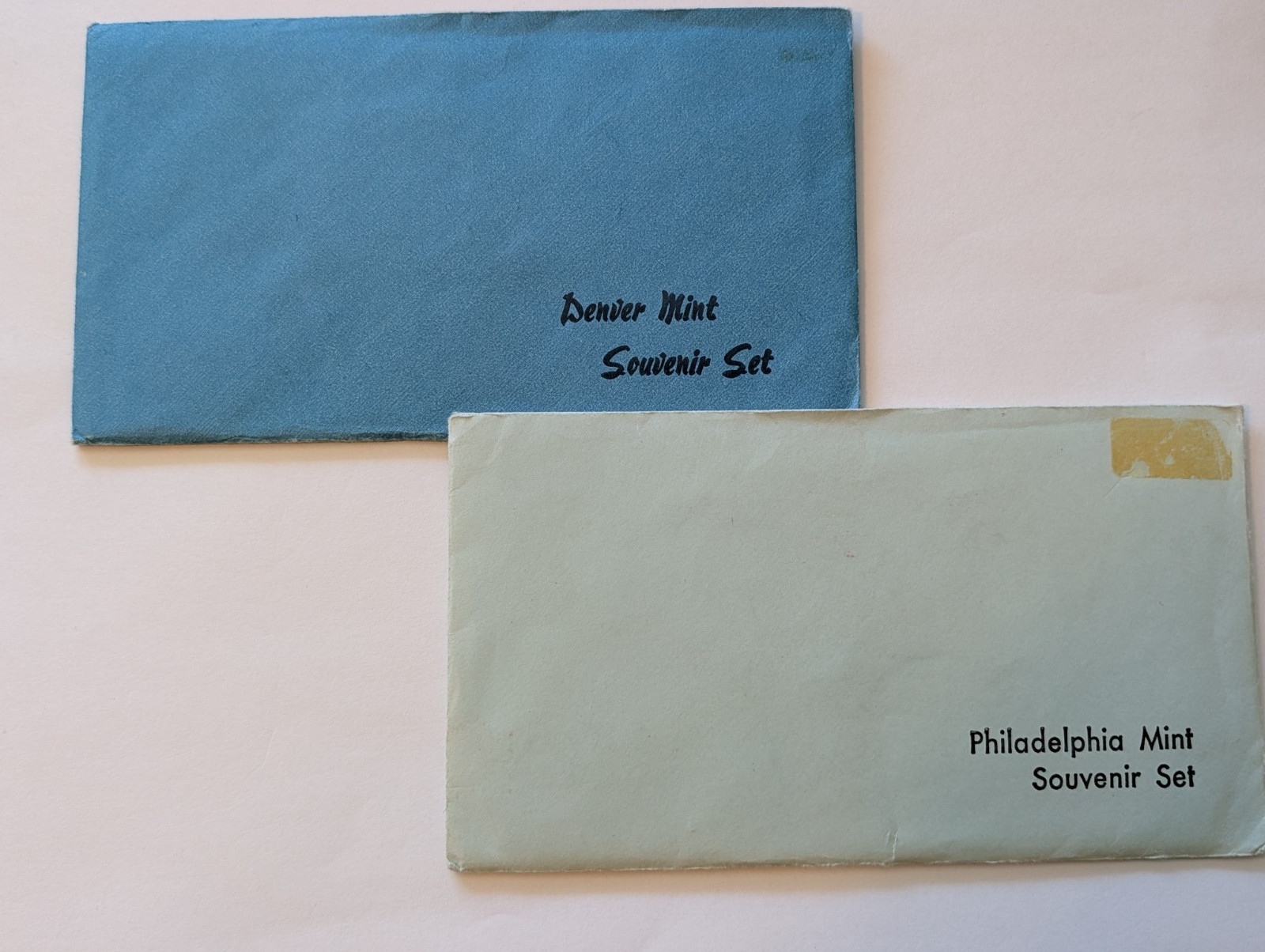 1983 P & D US Mint Souvenir Set, Original Envelopes, 10 Coins & 2 Metals *Rare*