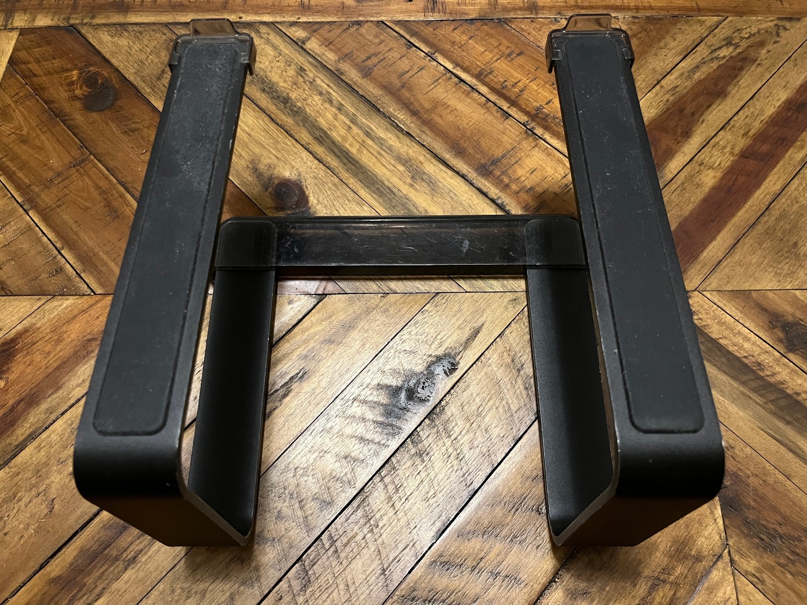 Griffin Elevator Laptop Stand - Black - USED