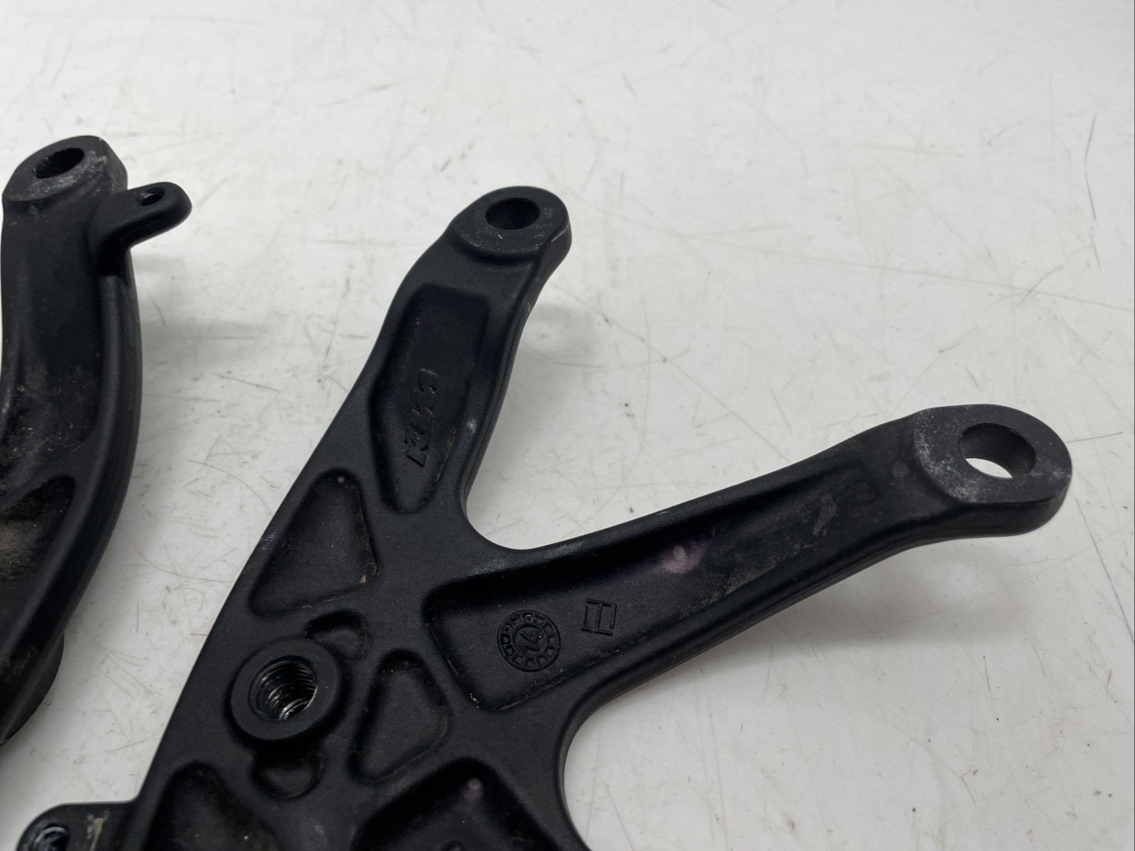 ♻️ Ktm 1290 Superduke R 2014 - 2016 Engine Mounts Brackets ♻️