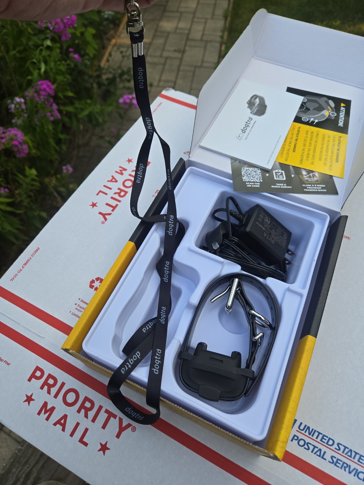 Dogtra iQ Mini Remote Dog Training Collar, Lot A, READ