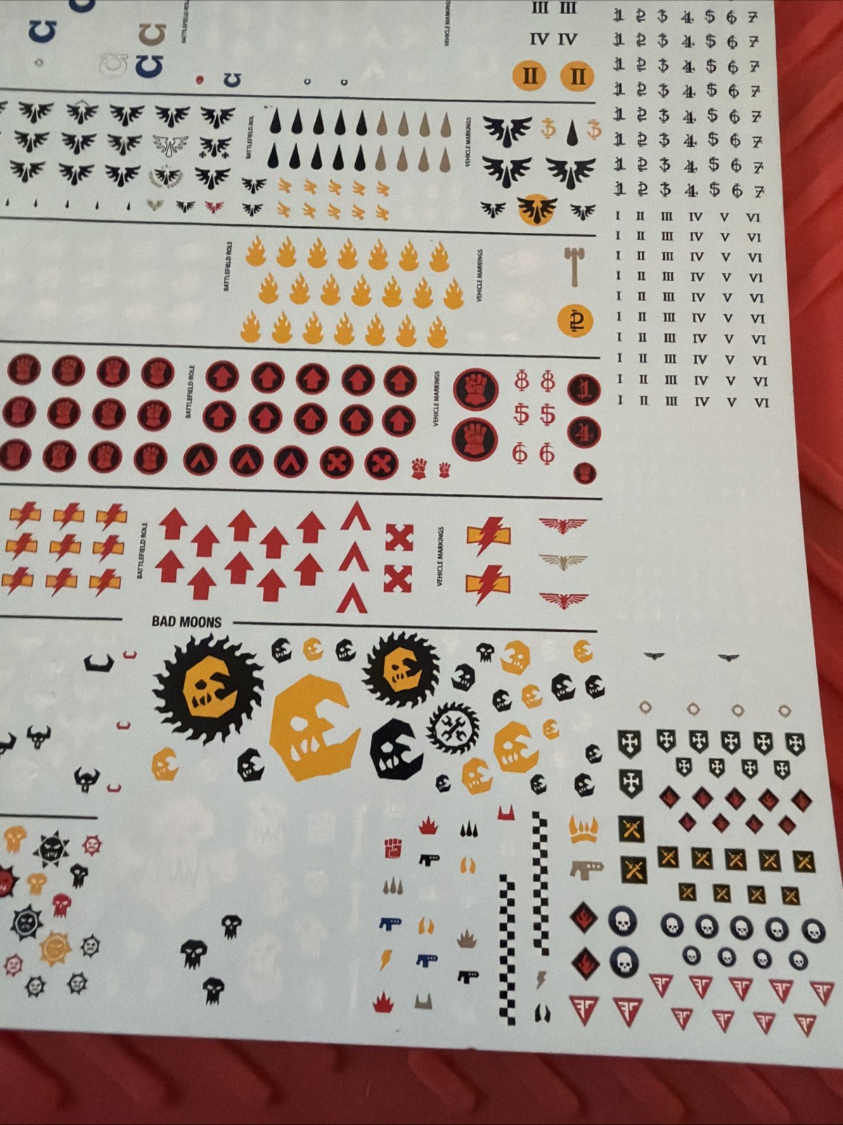 Warhammer 40k Armageddon Transfer Sheet Decals Space Marines Orks 11th 40000