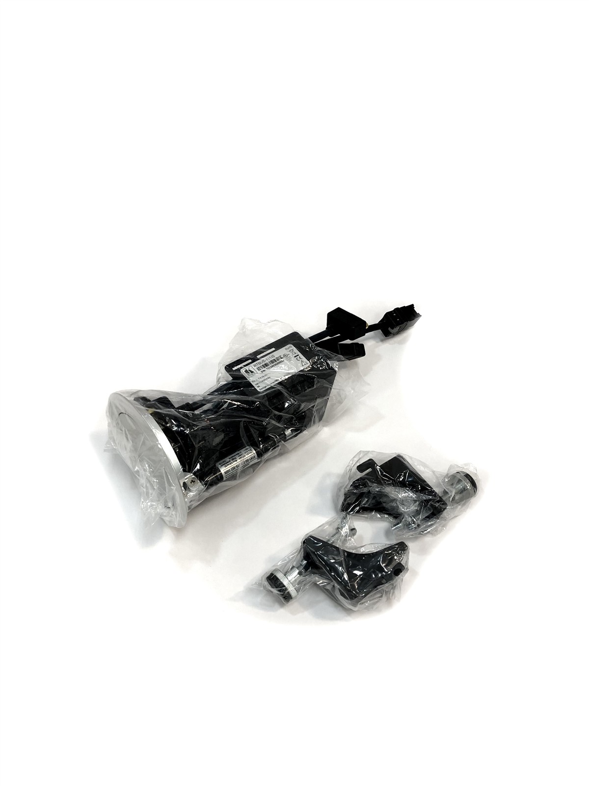 OPEN-BOX Kramer Round Table Mount Multi-Connecction Solution -Silver RTBUS-11/US