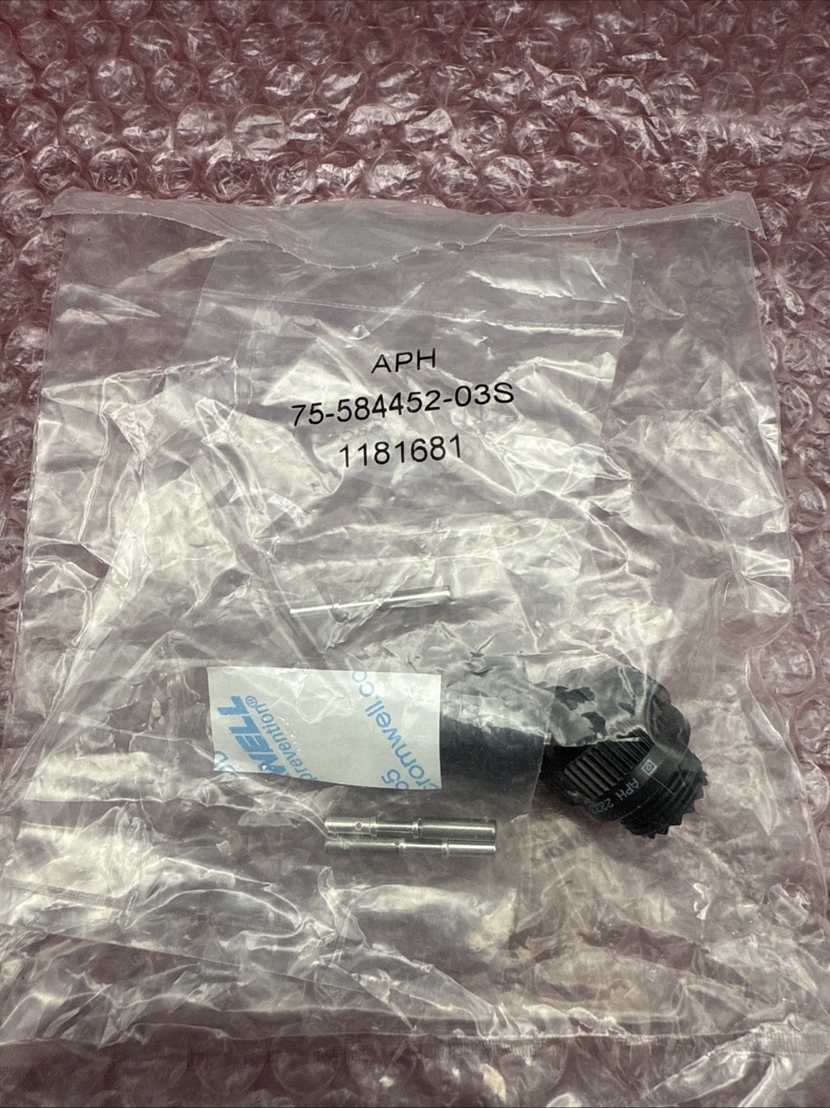 Amphenol 75-584452-03S Circular MIL Spec Connector ER 2C 2#16S SKT Plug NEW