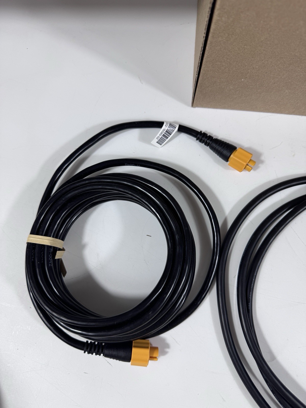 Lowrance Active Target 1 Sonar System with Transducer And Modules And Cables