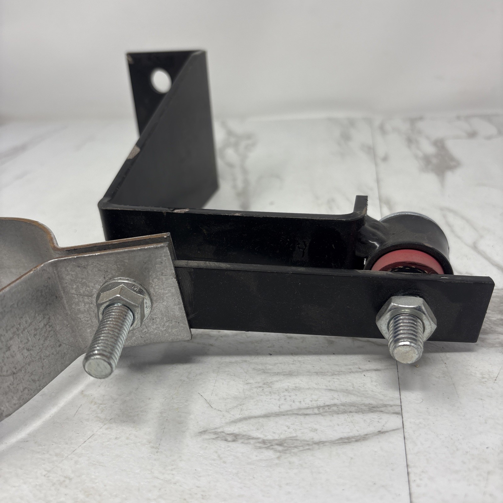 GRAND ROCK TAIL PIPE HANGER EXHAUST BRACKET H-FLP1