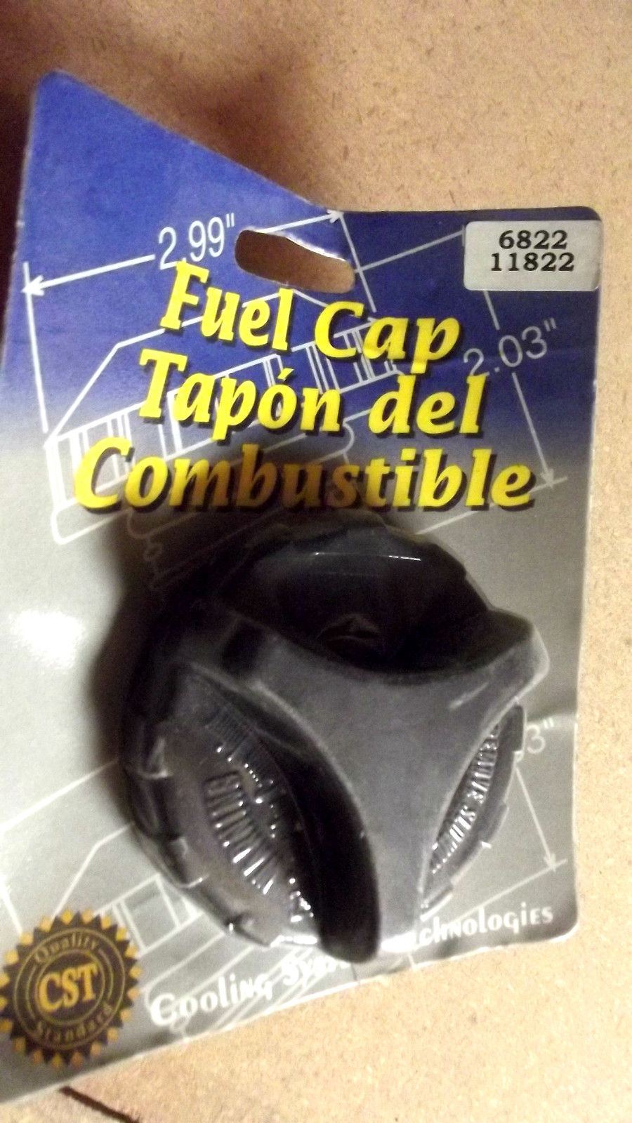 1 NEW CST 6822,= 10822,11822 STANT,NON LOCKING GAS/FUEL CAP,CARDED,MADE IN USA.
