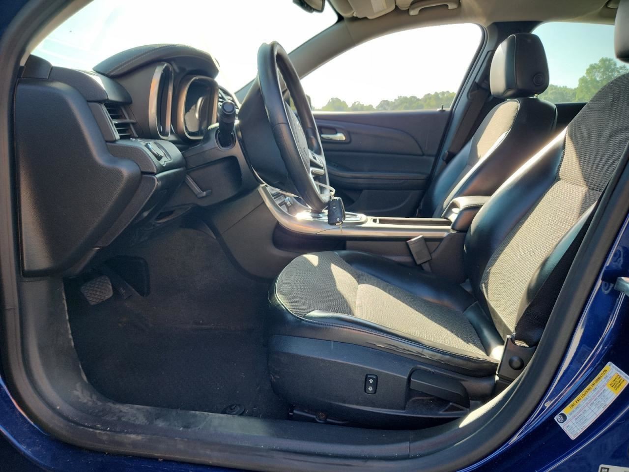 MALIBU 2013 Glove Box 4798181