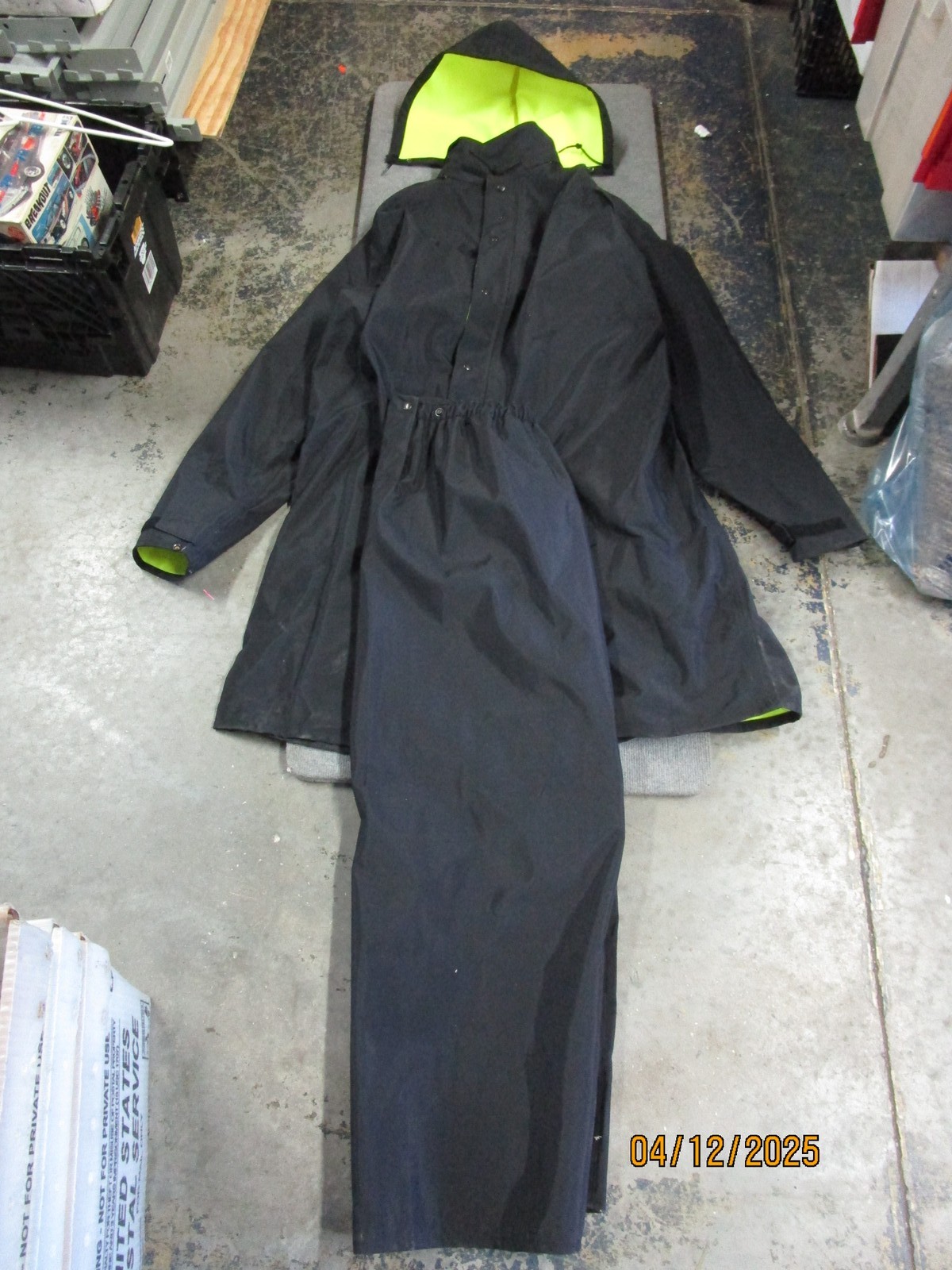 First Tactical Safety Rain Suit Black/Safety Green 2XL Jacket 40-42 Reg Pants