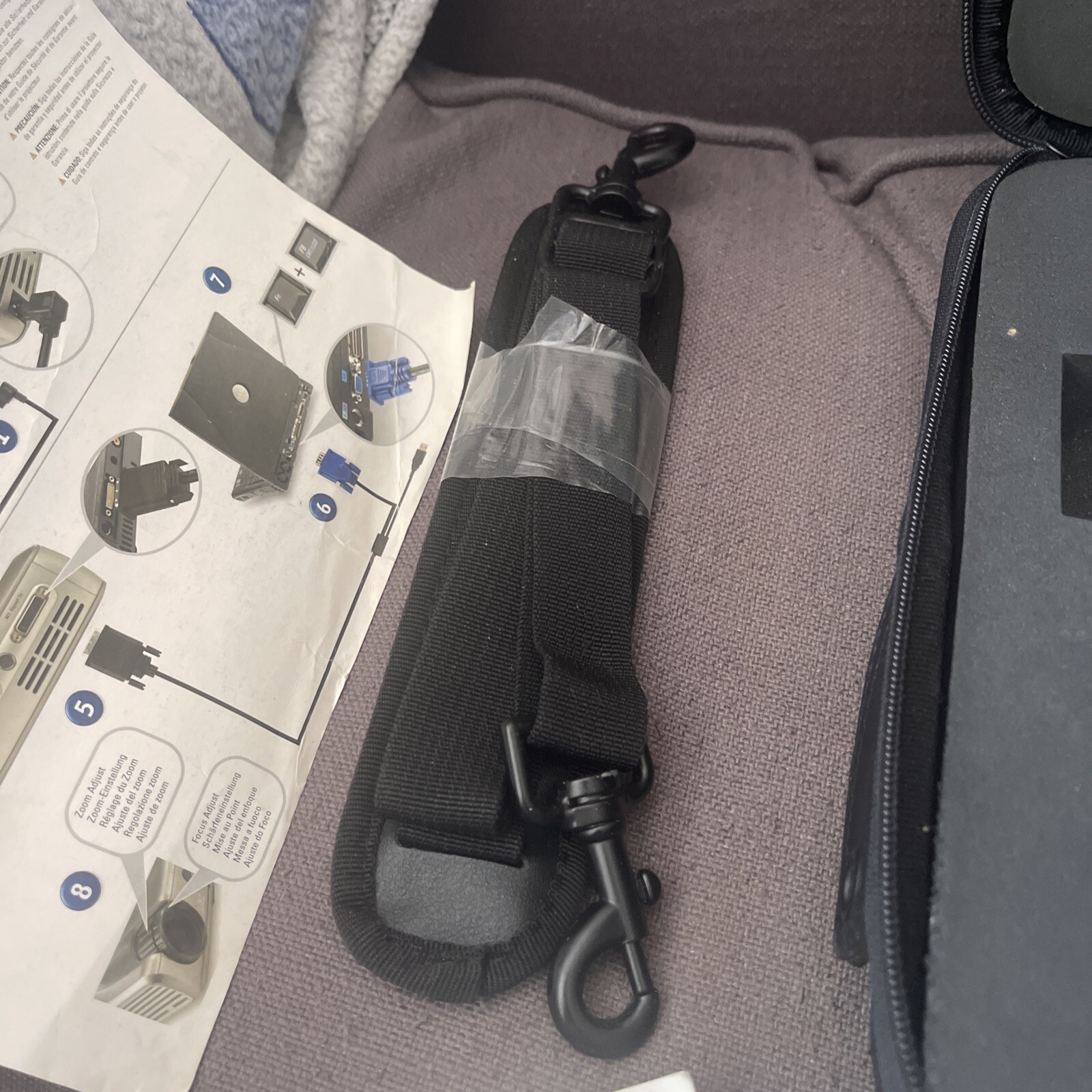 Dell 3200MP DLP Front Projector No Remote in Original Dell Case - Cords Manual