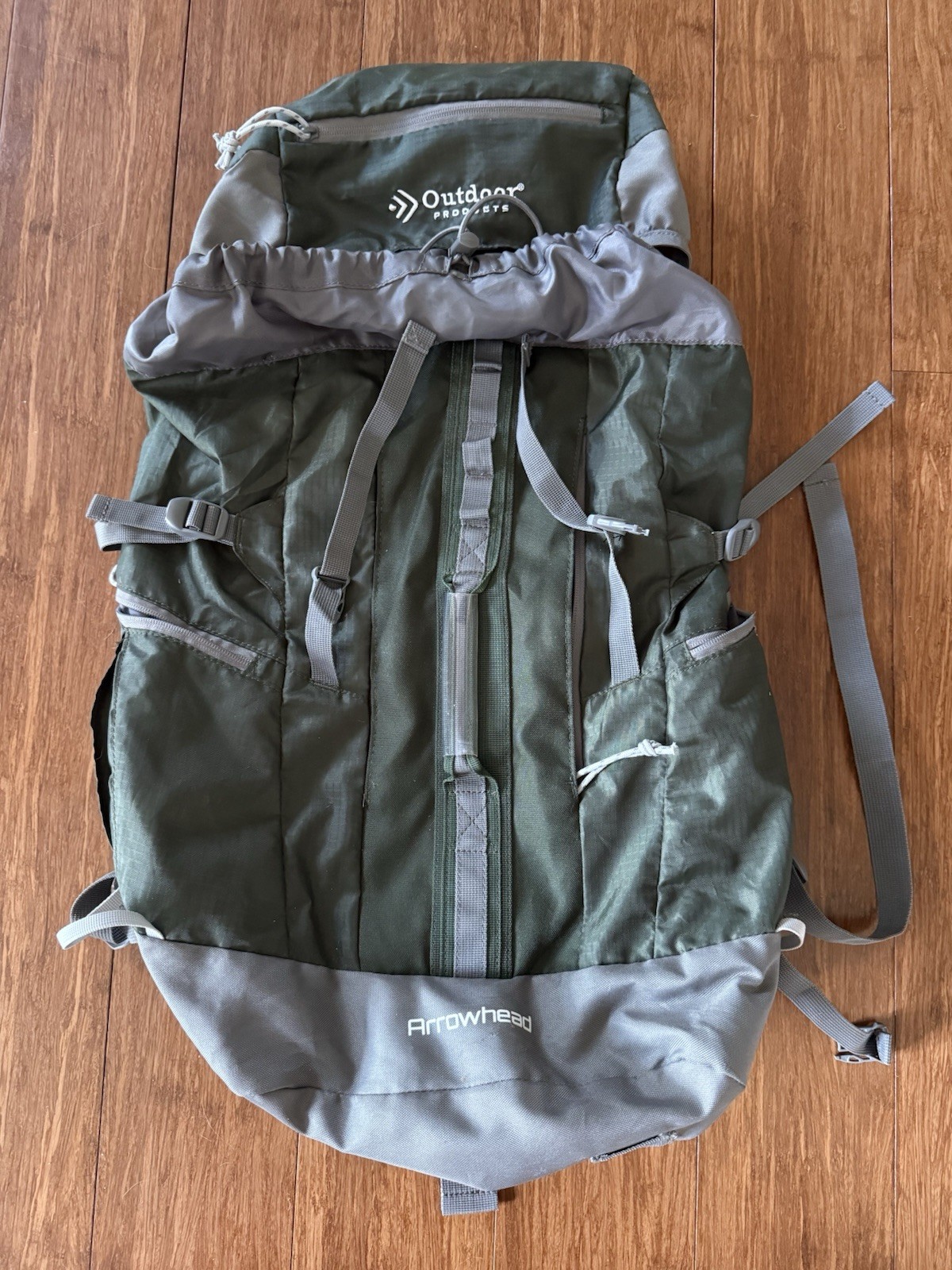 Outdoor Products Arrowhead 47 L Hiking Backpack Green Unisex
