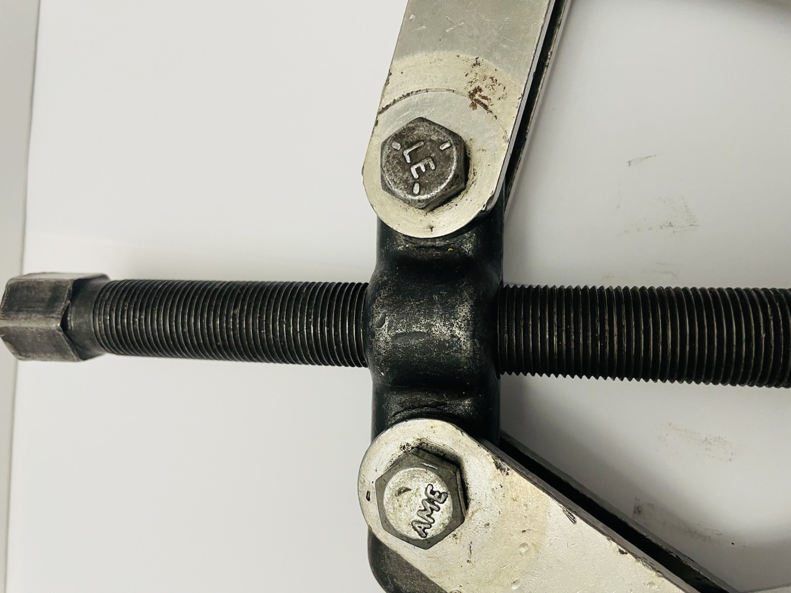 Jaw Puller Tool