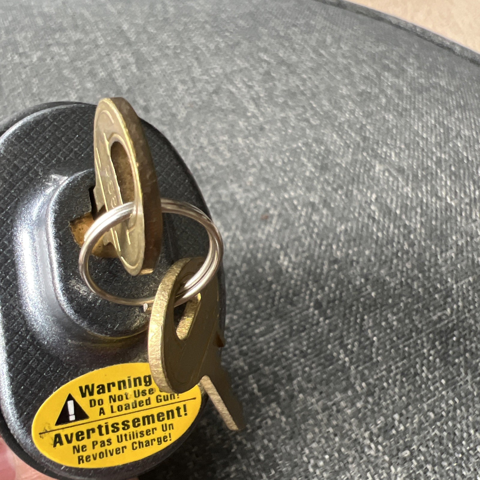Master Lock 90 Keyed Gun Trigger Lock, 1 Pack Gun Lock With 2 Keys